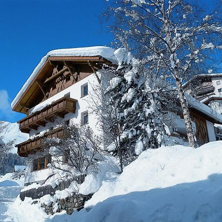 Pension Alpenrose แซร์เฟาส์ ภายนอก รูปภาพ